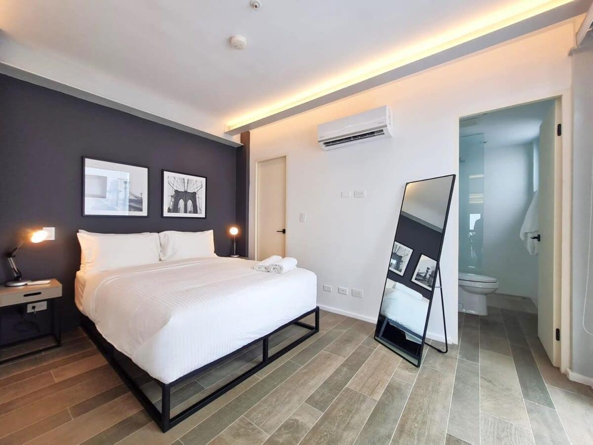 Designer 2Br With Pool In Casco Antiguo Apartment Panama City Ngoại thất bức ảnh